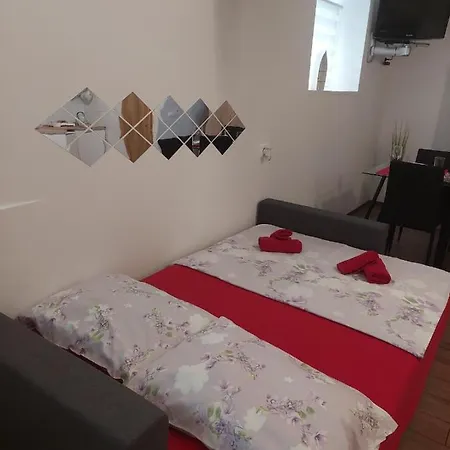 Διαμέρισμα Apartma Savrin *