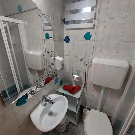 Apartma Savrin